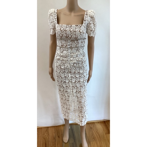 SELF-PORTRAIT LACE EMBELLISHED MIDI DRESS SS/2022 COLLECTION - Picture 2 of 8